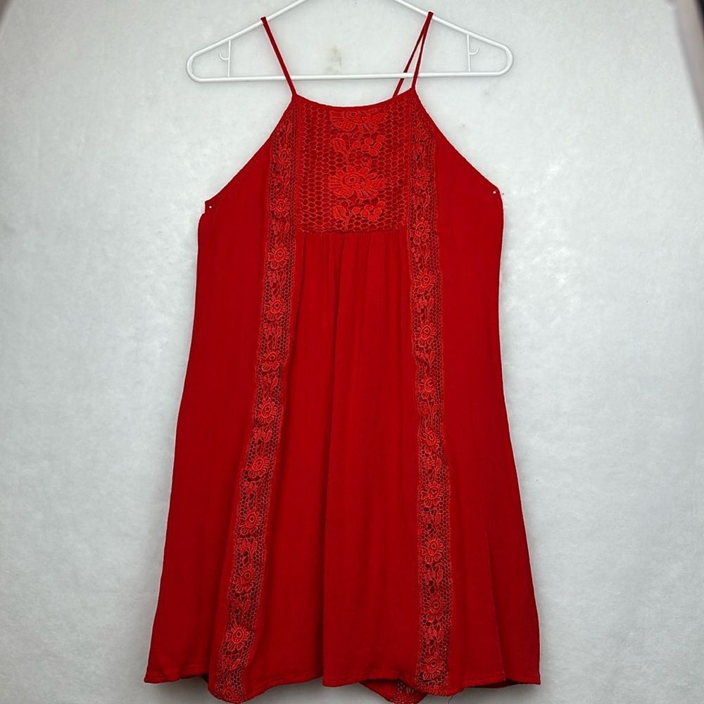 Alya Beautiful red summer Holter dress Sz Small Embroider details Back Keyhole